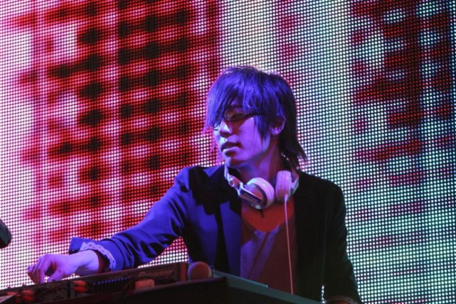 与众不同的日系Vocaloid电音轰炸