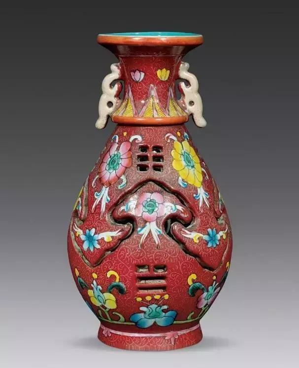 中国清末時代粉彩 素三彩四方花瓶