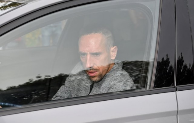 ������ٱ�������ѹ�� ������ϯ����5�˷�����