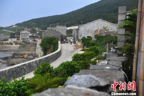 10月新規(guī)新舉：民法總則施行 網(wǎng)絡(luò)跟帖須實(shí)名認(rèn)證