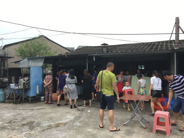 鸭腱 甜花生 大肉丸汤 店家:坪埔花埕手工面 地址:揭东新亨镇坪埔村