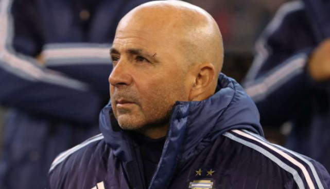 桑保利:下一战取胜就能晋级 梅西发挥到极致