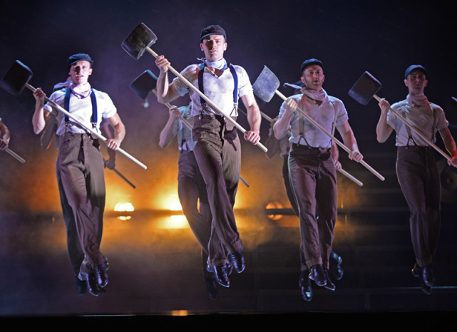 踢踏舞《泰坦尼克》 开启中国巡演