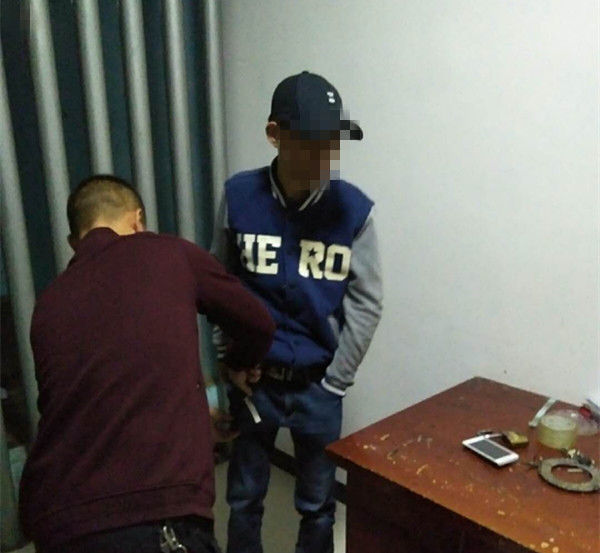 隆回一男子撬锁盗窃摩托车 被抓现行