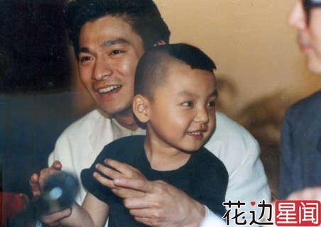 昔日童星婚恋现状 李小璐杨幂陆毅婚姻幸福 舒