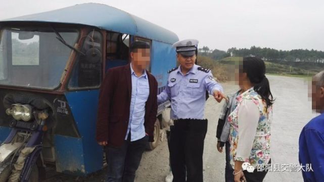 女子无证驾驶暴力妨碍公务 被邵阳县公安局行