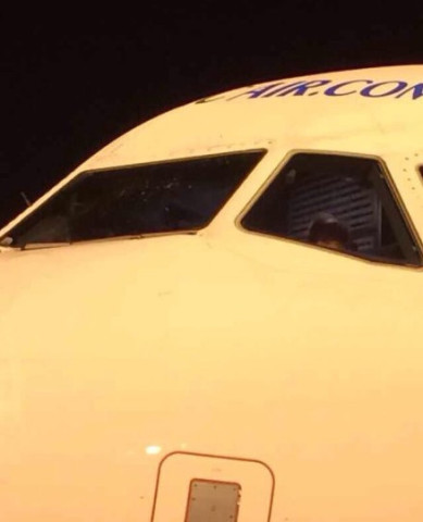马尼拉飞北京航班疑因驾驶舱玻璃破碎备降上海