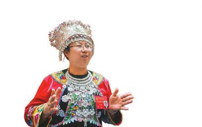 党的十九大四川团代表热议极不平凡的五年发展成就(图2)