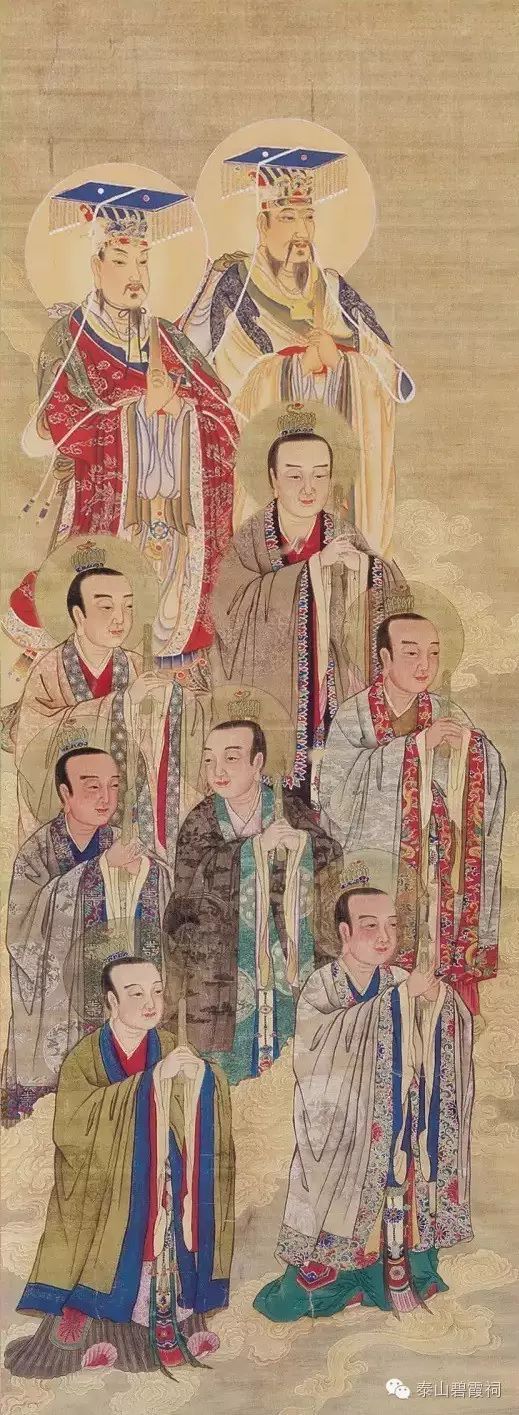 农历九月初九日是斗姥元君圣诞,九月初一至初九,是九皇大帝圣诞.