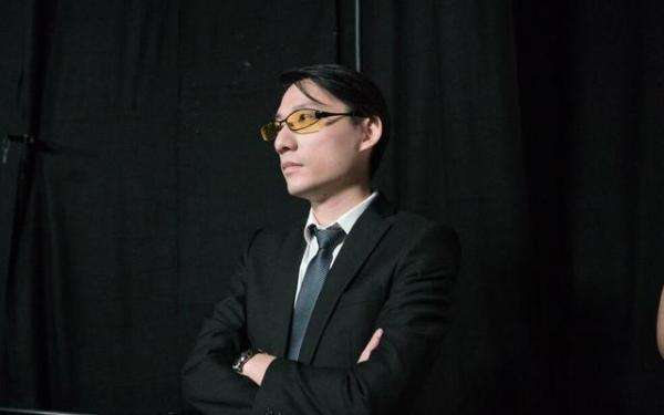 RNG主教练风哥辞职 全华班皇族落败成导火索