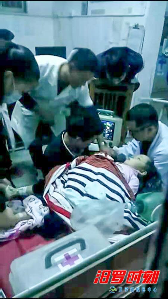 岳阳一医生抢救近2个小时将溺水小孩从死亡线