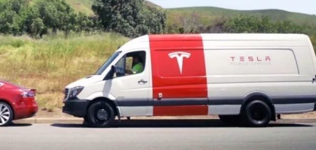 【7点见】华为要造穷人也用得起的手机;京东正