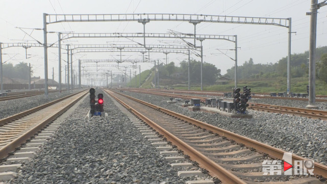渝贵铁路联调联试进入动检车检测阶段