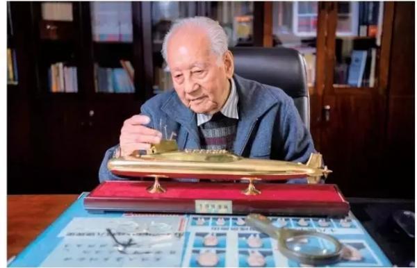 两位"核潜艇院士"获2017年度何梁何利基金最高奖