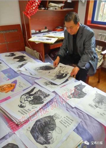 宝鸡一位老人手绘200幅速写 只为记录这件事