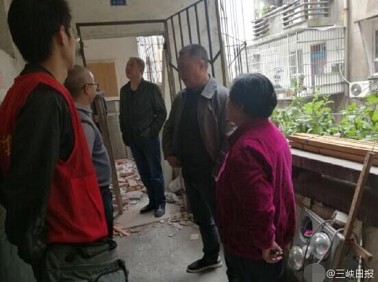 隔壁邻居野蛮装修 婆婆家承重墙被强拆