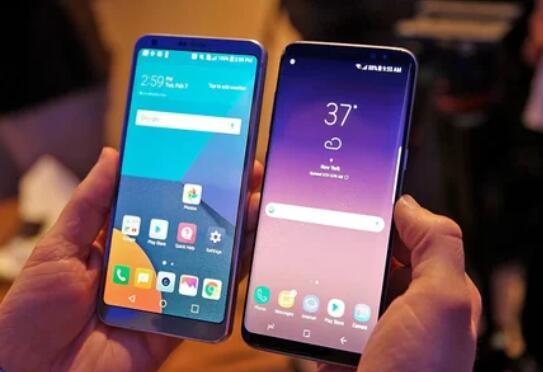 外媒给最好的大屏手机排了个名:有旗舰也有千