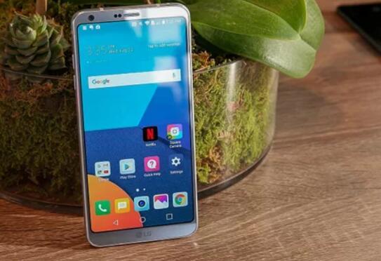 外媒给最好的大屏手机排了个名:有旗舰也有千元机