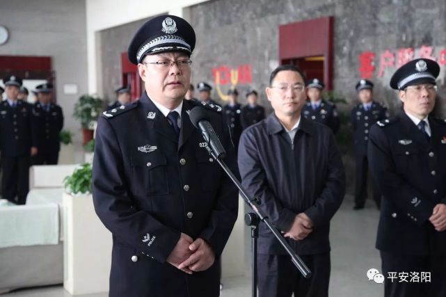 洛阳警方跨国打击电信网络诈骗 押回15名犯罪