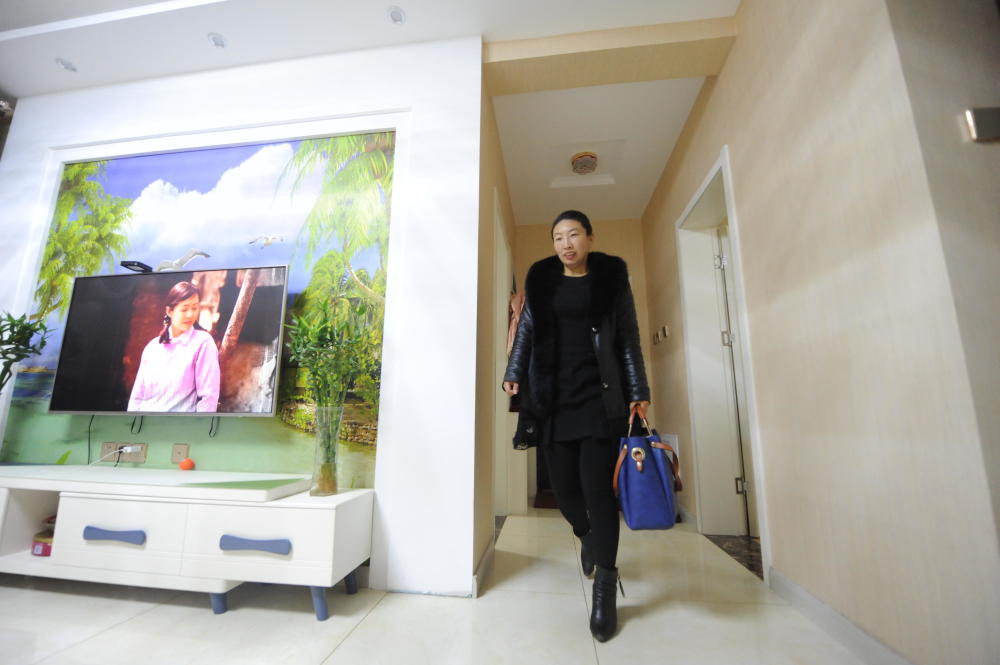 山村小保姆当上总经理 年收入100万 - 大辽创业