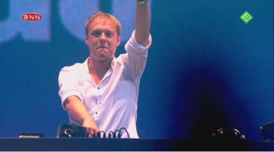 2017全球百大DJ排行榜,2016年的复制黏贴加修