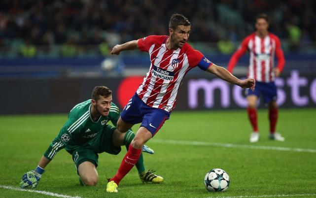 周三凌晨视频直播8场欧冠 曼联巴黎巴萨出战