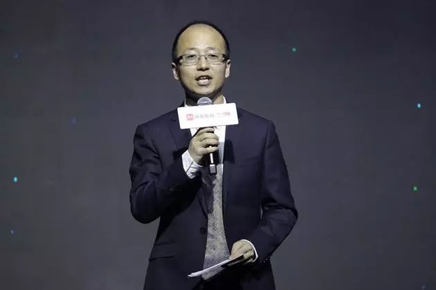 活动公司：【7点见】刘强东推动人大附中落户亦庄 锤子11月7日发布新品