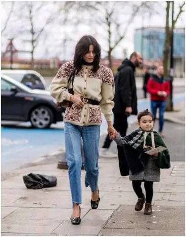 九分牛仔裤配什么鞋?刷新你的搭配lookbook