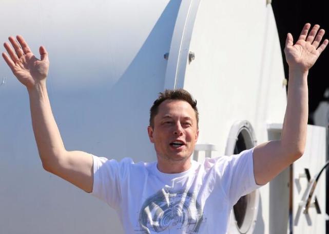 硅谷鋼鐵俠工作有多拼
辦公家具十大名牌？不要辦公桌在工廠打地鋪