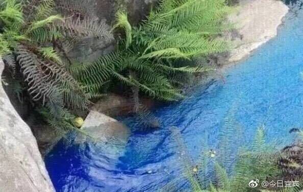 倾倒有害物质染蓝金沙江500米 宜宾男子被判刑