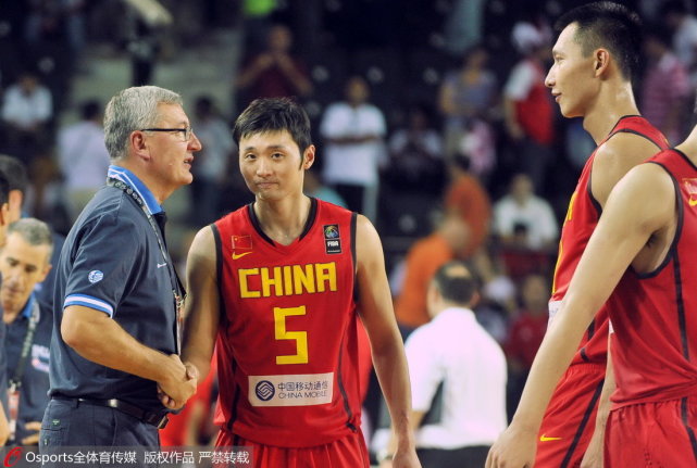 08最强男篮5人聚首川粤战 此刻勾起多少回忆