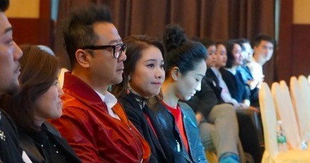 郭涛跨界参加美发真人秀 自曝荧屏硬汉也爱美