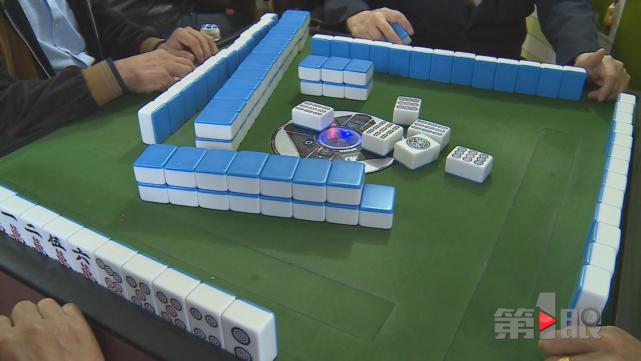 茶馆老板开赌场金额巨大 民警乔装一锅端