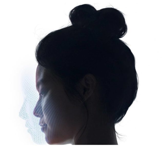 瑞典艺术家利用iPhone X玩了一次透视效果