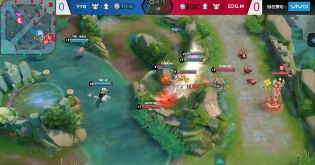 PJJ辅助扛起一片天 2-0战胜YTG稳坐第三席