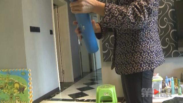 女子花113万投资连体钞 仅值几万元