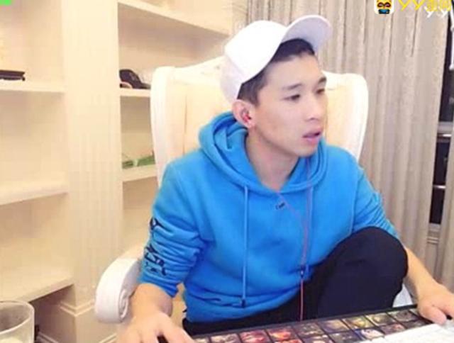 网红主播出场费曝光:天佑发条微博10万 只住五