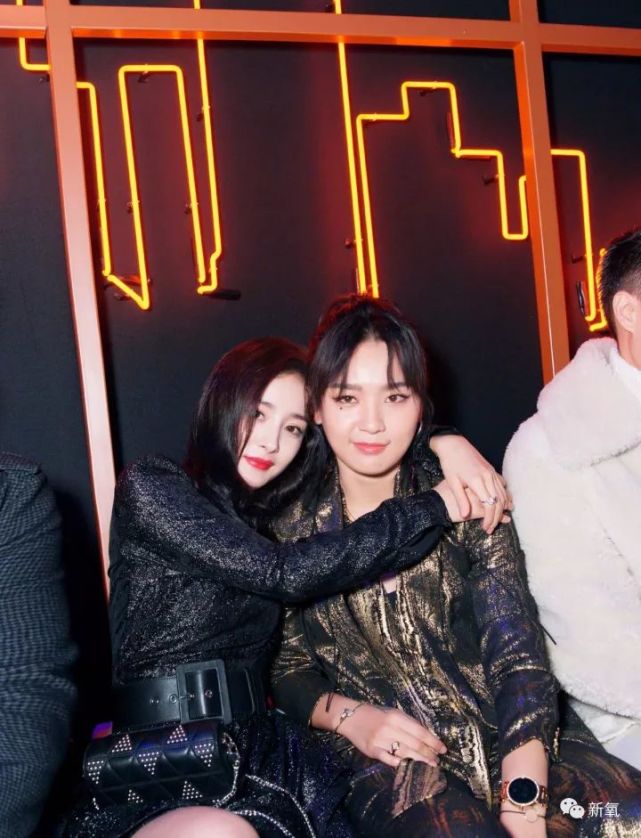 天呐!杨幂这回是真的要秃了么