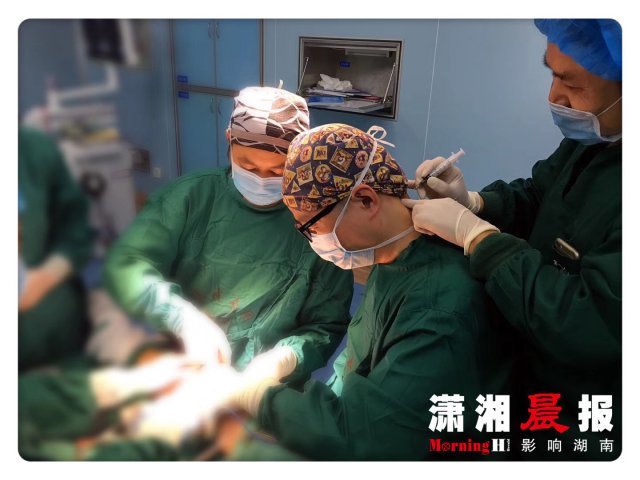 郴州一名医生两天内做12台手术 他打封闭针坚