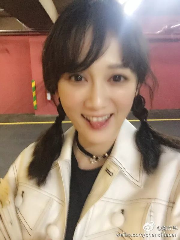 吃鲸!陈乔恩洗头前后差别居然这么大