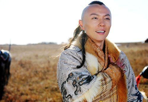 谢苗:曾是最被看好的童星 与李连杰、周润发等