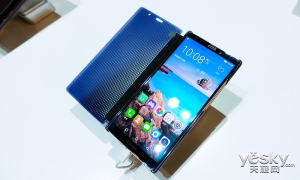 金立M7 Plus元旦节开卖 复古纹小牛皮+21K黄