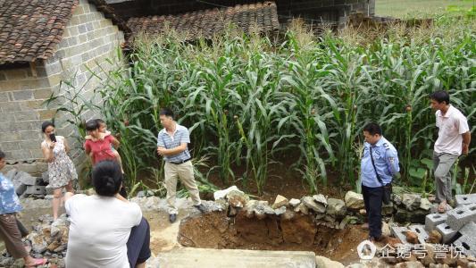 宅基地纠纷邻里反目数十年 民警耐心调解双方