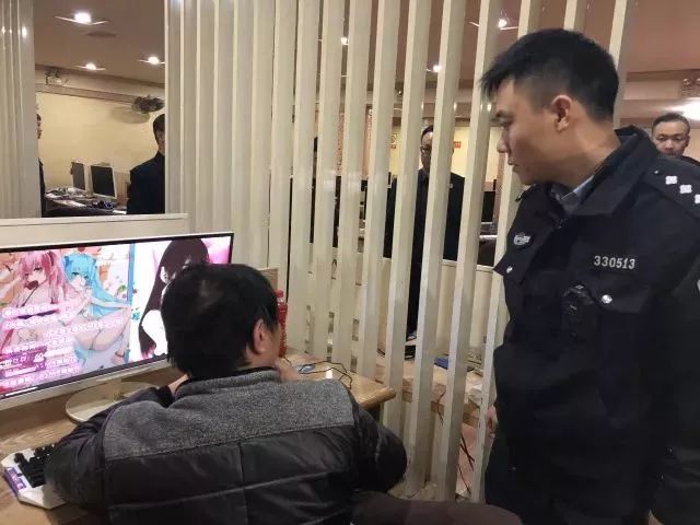 湖州一老赖涉民间借贷纠纷 在被窝里被带走