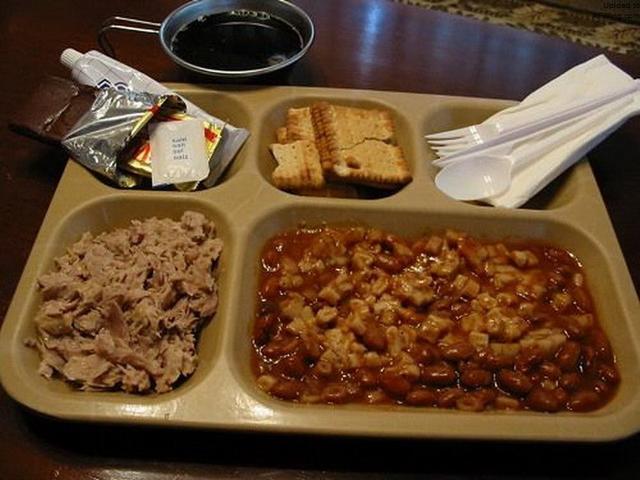 人是铁饭是钢 单兵野战口粮哪家强?