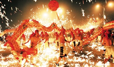 梁龙 《三峡号子》将亮相纽约时报广场跨年盛