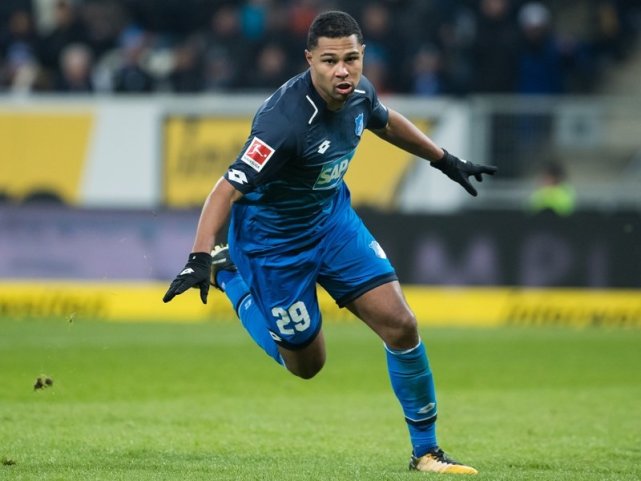 德甲周六综述-霍村横扫莱比锡 中场吊射惊艳