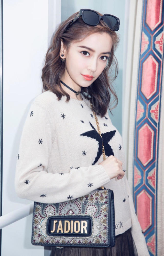 babyʱ�д�Ƭ�����л� ��������ʱ�ֿ���Ů ���ѣ�Ů��ÿ�������