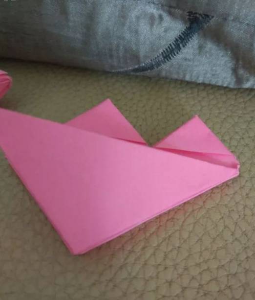 超级有趣折纸,萌萌哒的彩纸小兔子鞋