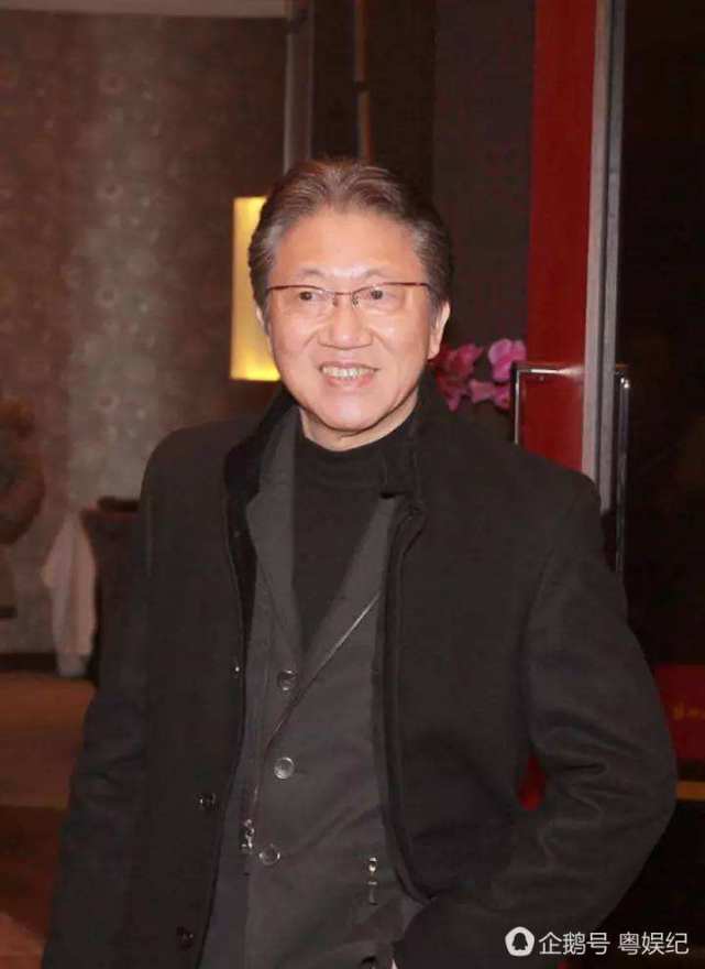 香港太子被曝偏愛(ài)比基尼 曾是歌神接班人